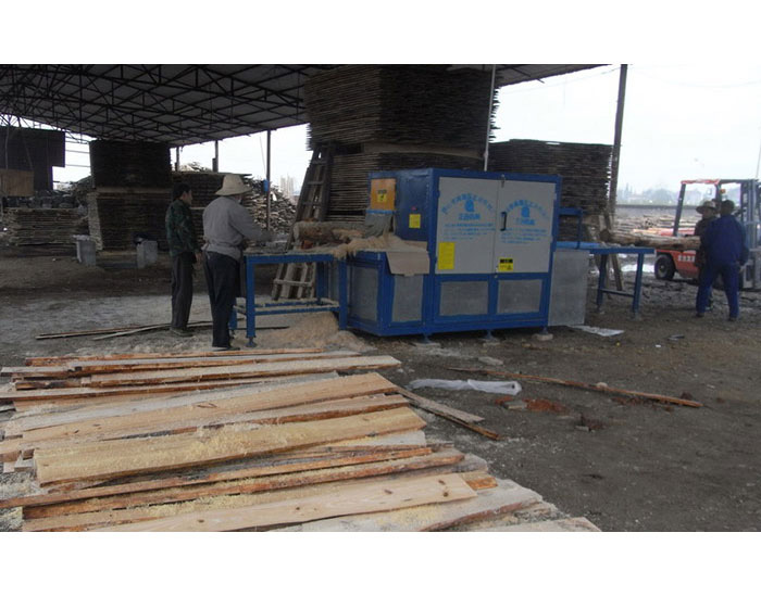湖南省-常德市-圓木多片鋸300機(jī)型加工現(xiàn)場(chǎng)0